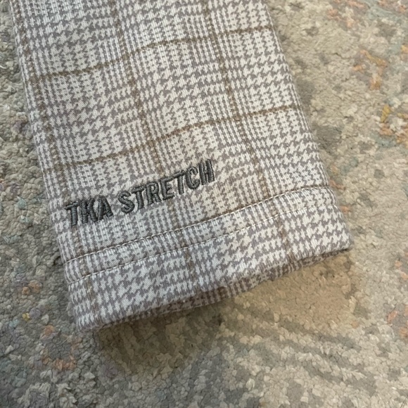 The North Face Plaid Zip-up Sweater - Picture 7 of 11